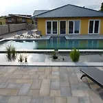 Spreewaldhof Romantik - Garni 3*