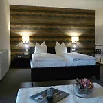 Spreewaldhof Romantik - Garni Hotel Neu Zauche