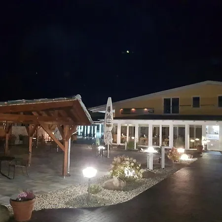 Spreewaldhof Romantik - Garni 3*