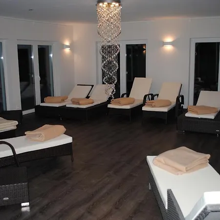 Spreewaldhof Romantik - Garni Hotel Neu Zauche